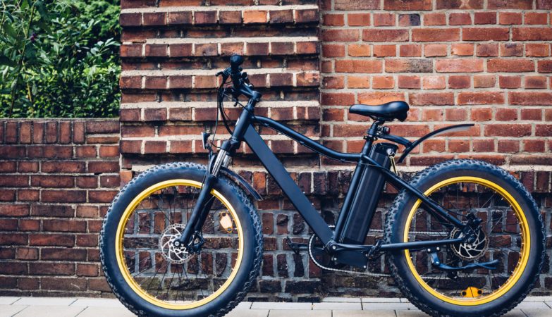 Découvrez les atouts des fatbikes électriques pour des trajets urbains et nature